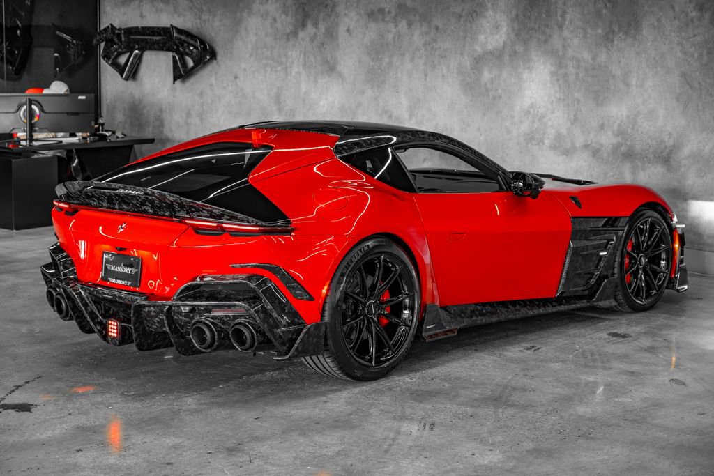 Used 2025 Ferrari 12Cilindri RWD image 24