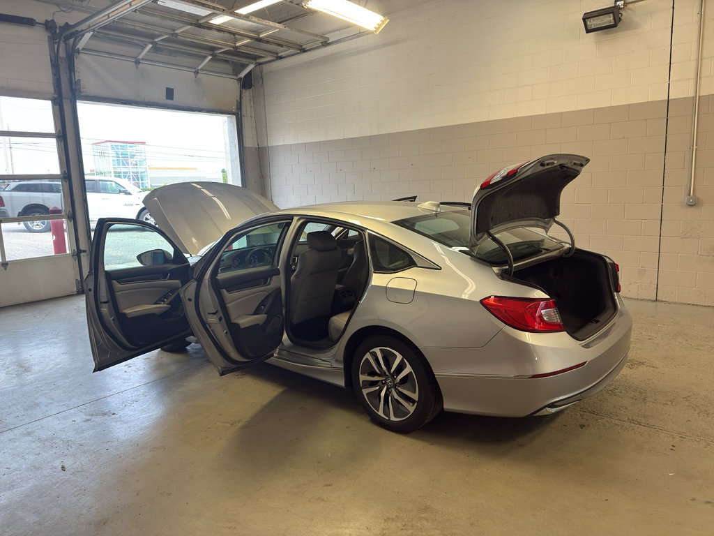 Used 2018 Honda Accord EX image 12