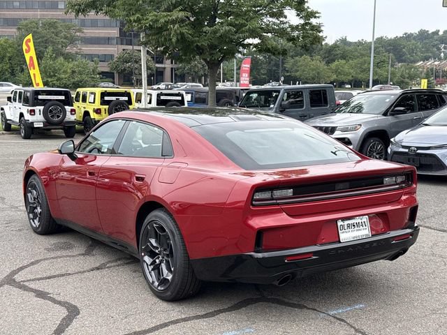 New 2027 Dodge Charger R/T w/ Driver Convenience Group AWD/4WD image 4