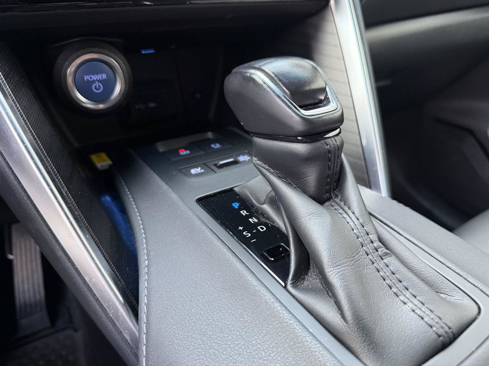 Used 2021 Toyota Venza XLE AWD/4WD image 17