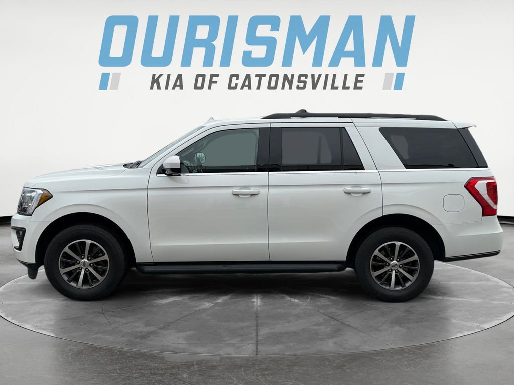 Used 2020 Ford Expedition XLT image 3