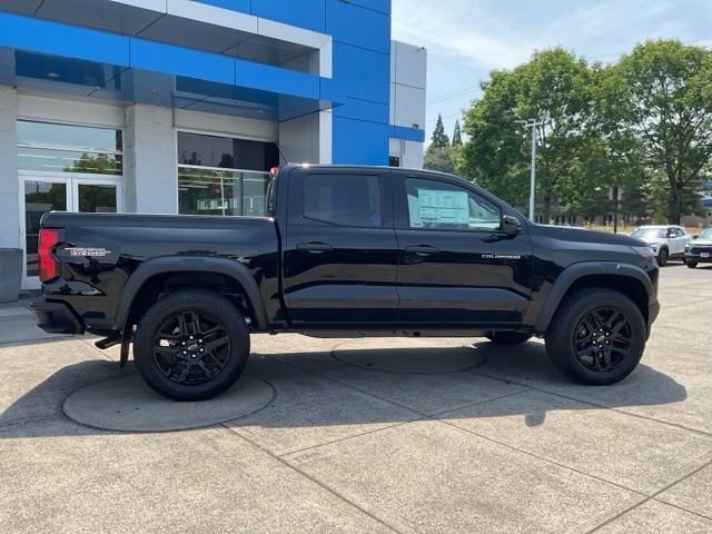 New 2025 Chevrolet Colorado Trail Boss w/ Midnight Edition image 9