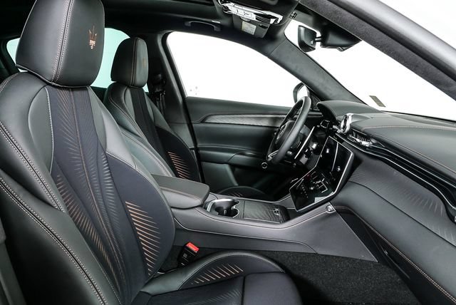 New 2025 Maserati Grecale GT AWD/4WD image 21