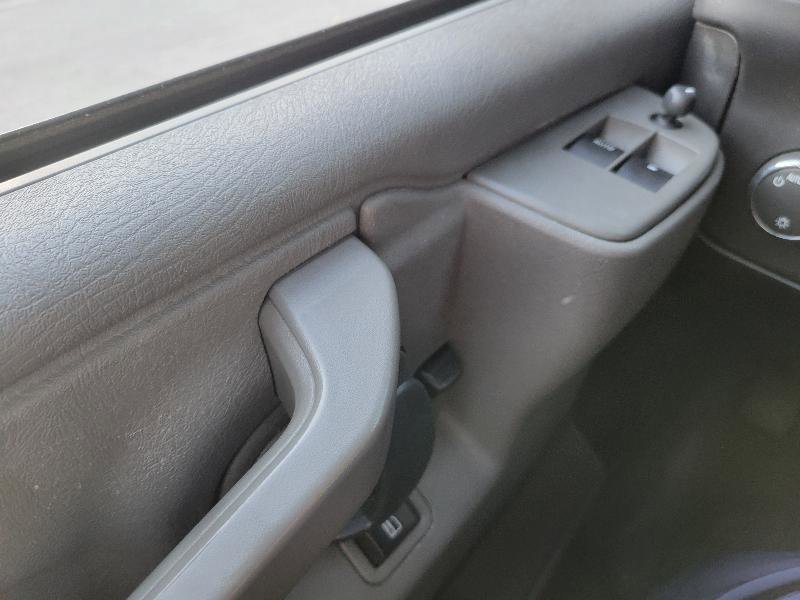 Used 2021 GMC Savana 3500 Extended w/ Power Convenience Package image 12