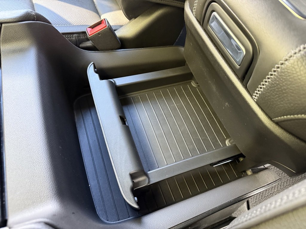 Certified 2024 GMC Yukon XL Denali image 40