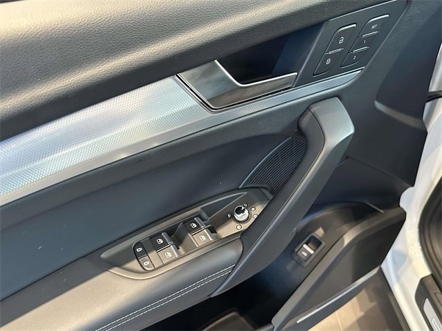 Used 2025 Audi Q5 2.0T Premium Plus image 21