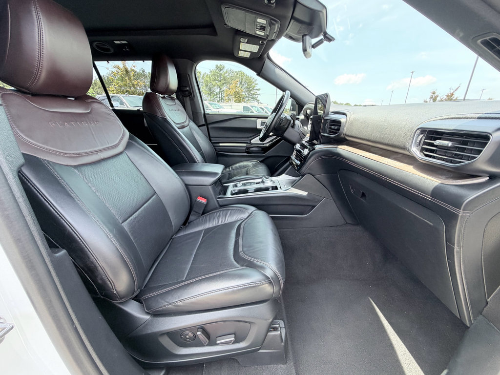 Used 2021 Ford Explorer Platinum w/ Equipment Group 601A AWD/4WD image 25