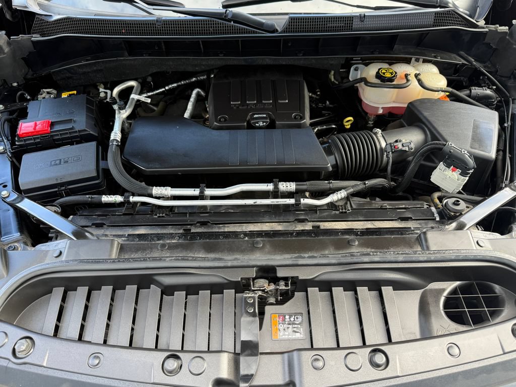 Used 2022 Chevrolet Silverado 1500 LT AWD/4WD image 21