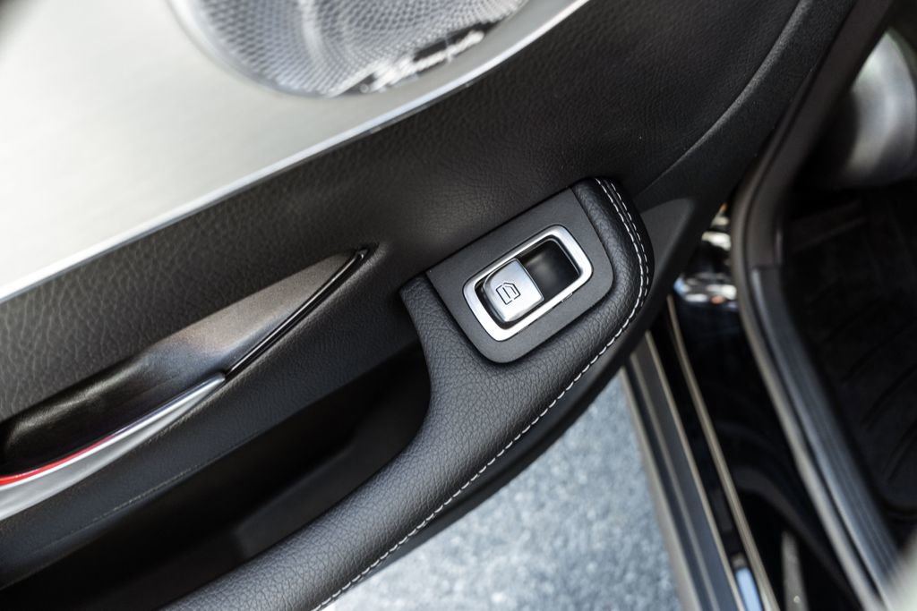 Used 2020 Mercedes-Benz GLC 43 AMG 4MATIC Coupe image 34