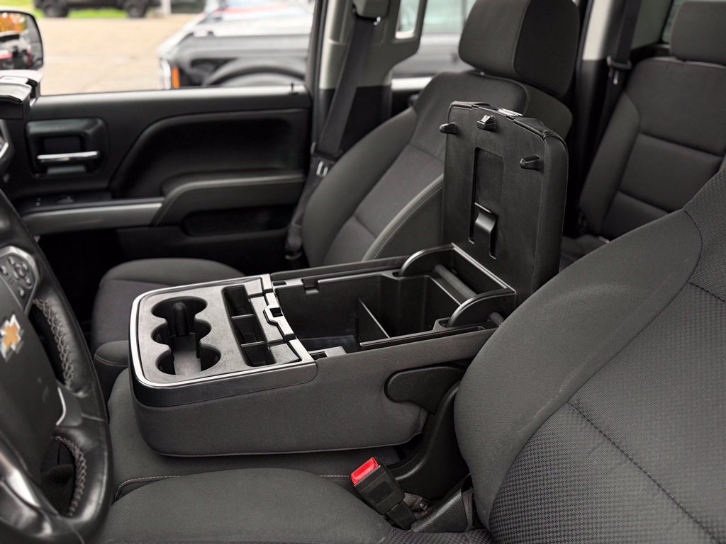 Used 2015 Chevrolet Silverado 1500 LT w/ LT Convenience Package AWD/4WD image 23