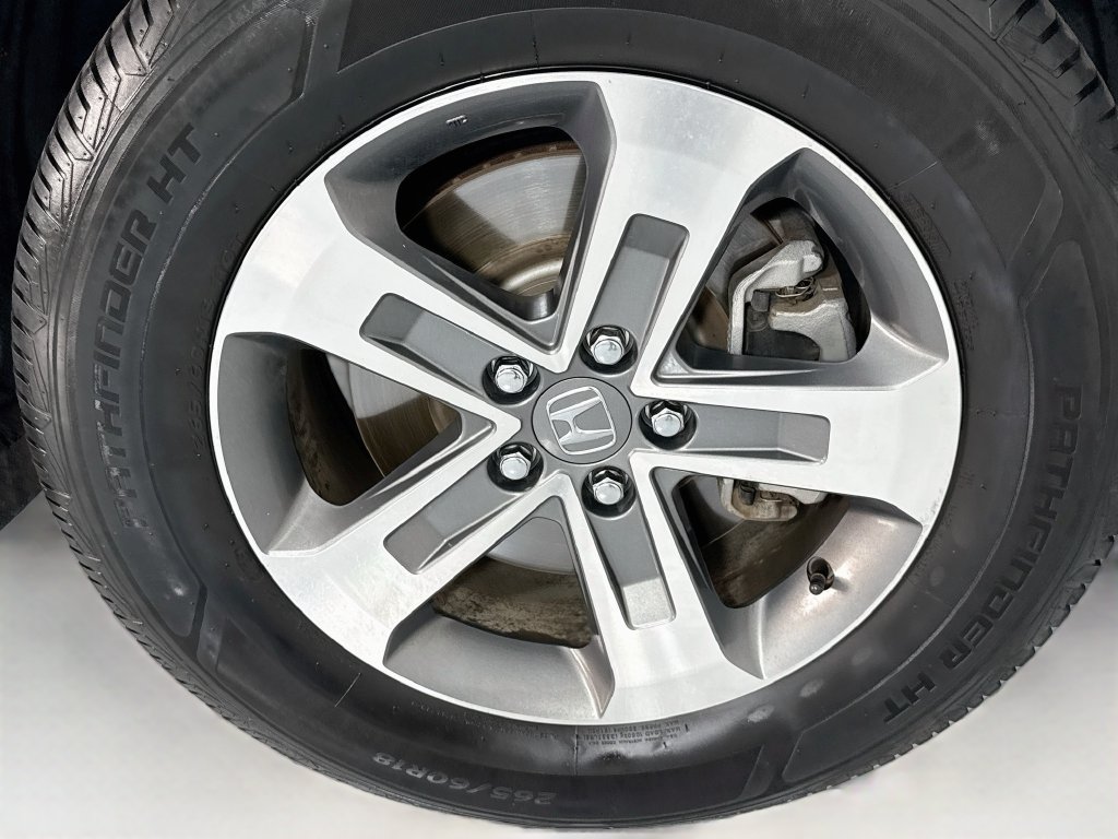 Certified 2024 Honda Pilot EX-L image 33