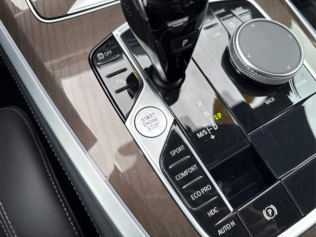 Used 2022 BMW X5 xDrive40i w/ Climate Comfort Package image 37