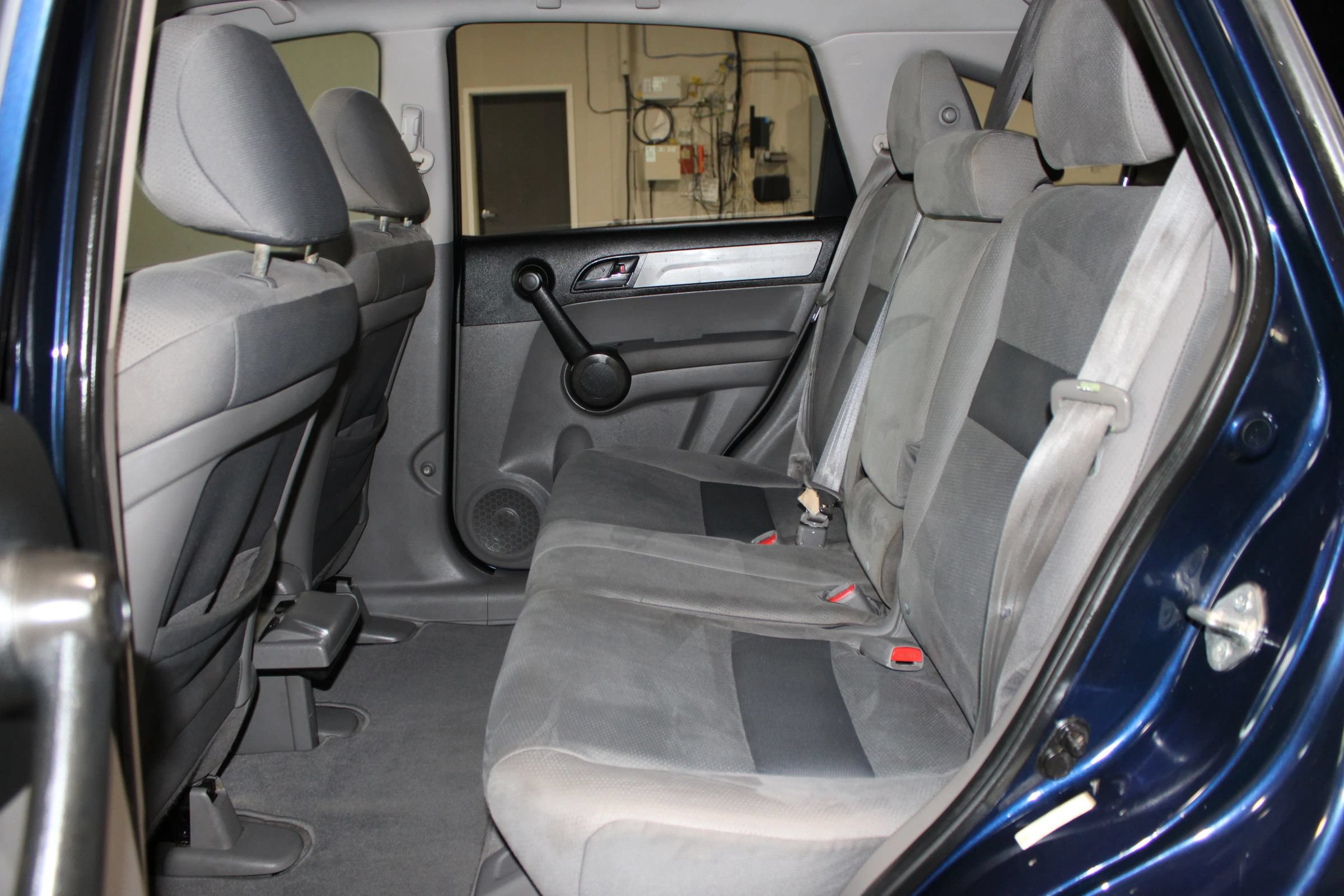 Used 2011 Honda CR-V EX image 19