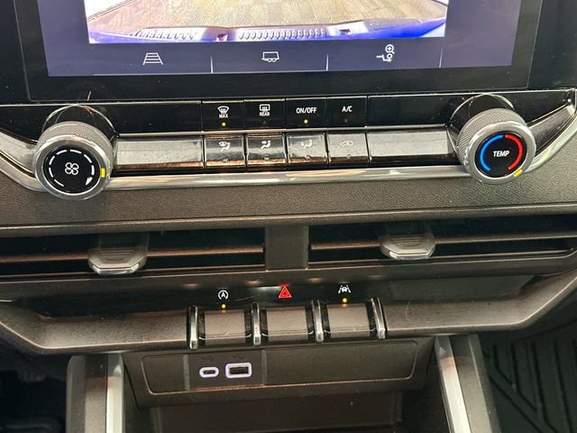 Used 2023 Chevrolet Colorado Trail Boss w/ Advanced Trailering Package image 13