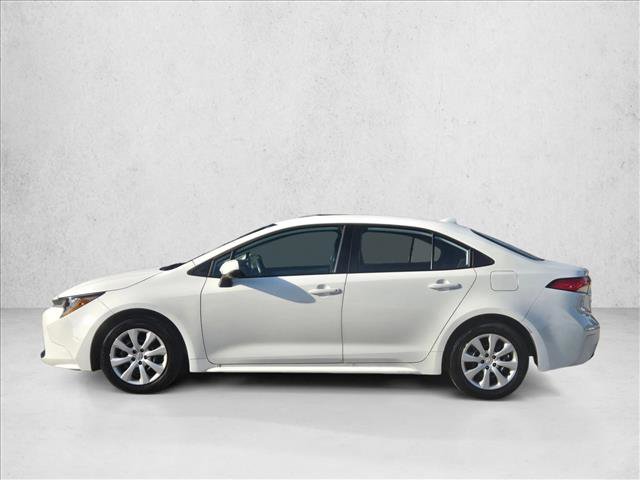 Used 2025 Toyota Corolla LE image 9