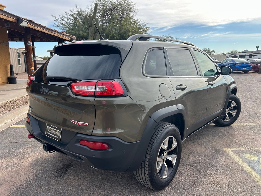 Used 2015 Jeep Cherokee Trailhawk w/ Comfort/Convenience Group image 5