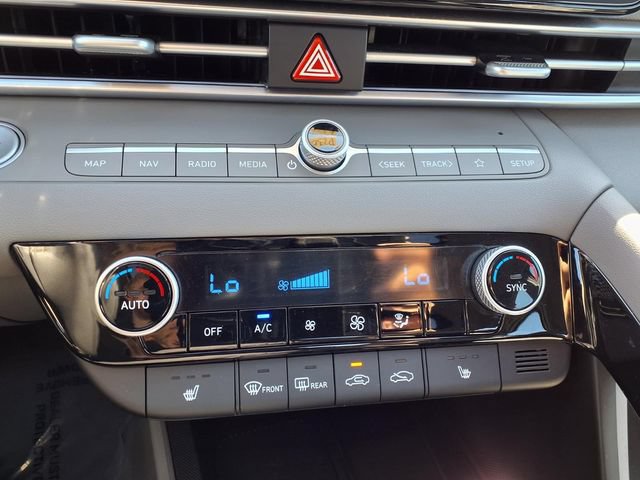 Used 2025 Hyundai Elantra SEL FWD image 59