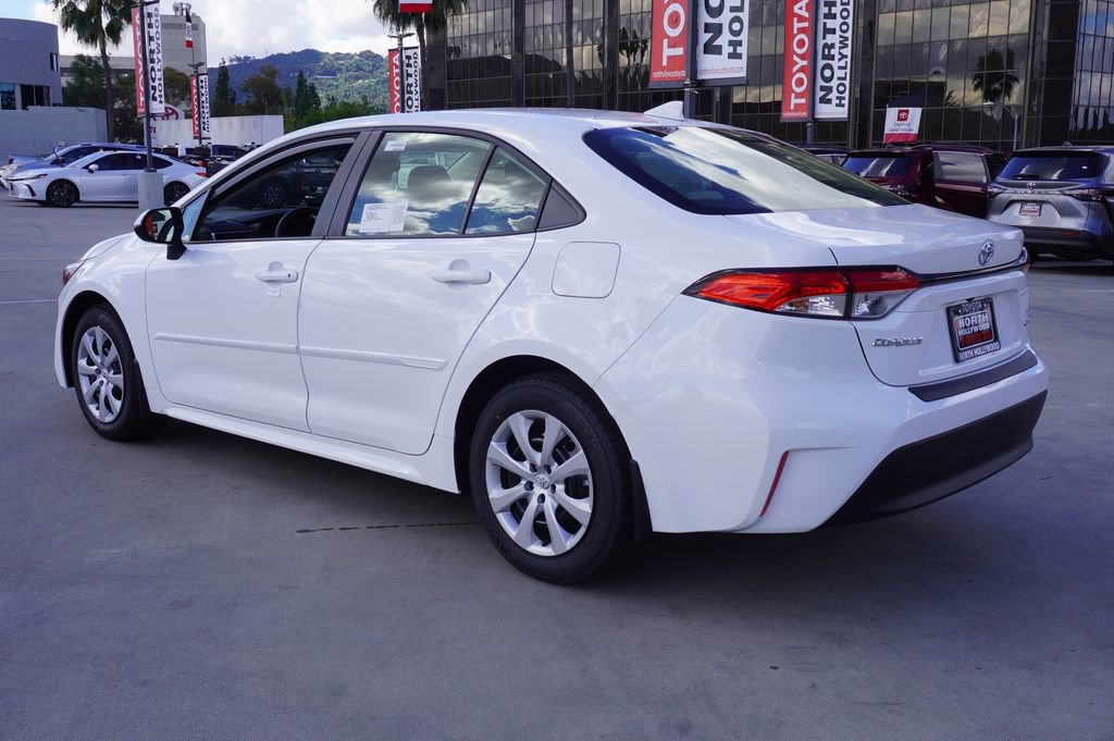 New 2026 Toyota Corolla LE image 3
