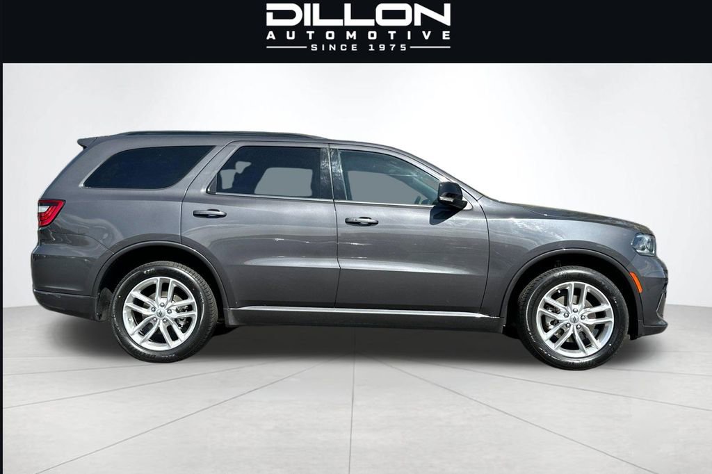 Used 2024 Dodge Durango GT AWD/4WD image 3