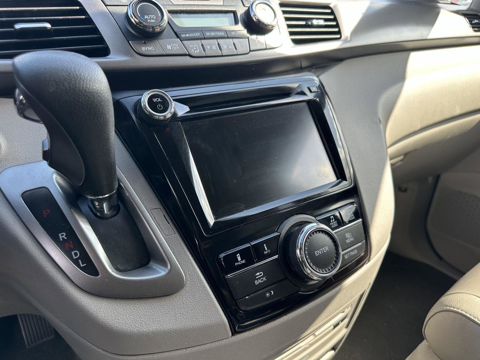 Used 2015 Honda Odyssey EX-L image 12