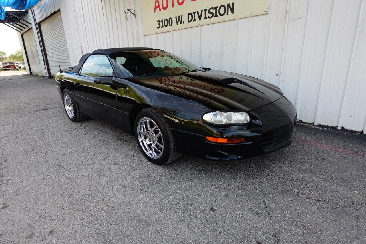 Used 1999 Chevrolet Camaro Z28 w/ SS Performance/Appearance Pkg image 10
