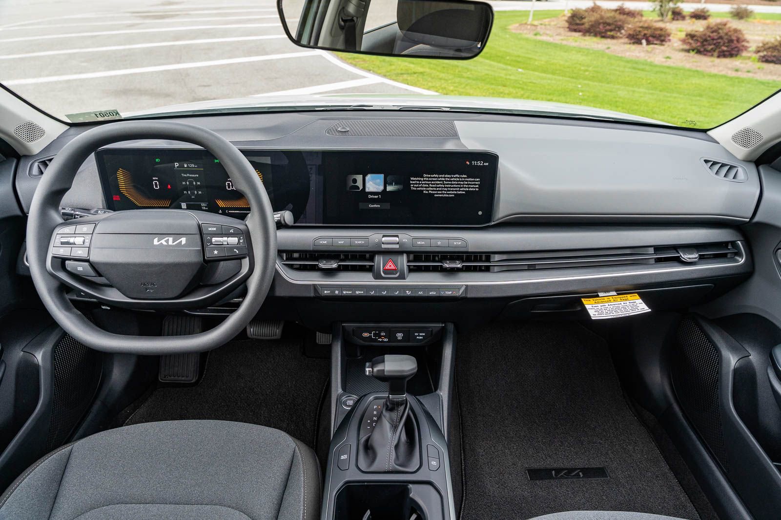 New 2026 Kia K4 LXS image 17