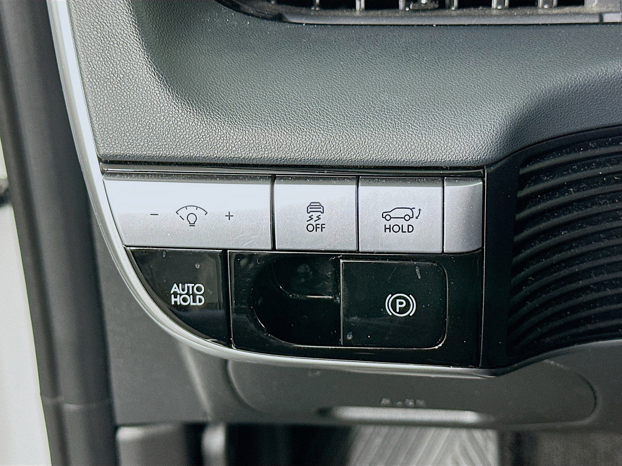 Used 2024 Hyundai Ioniq 5 SEL image 16