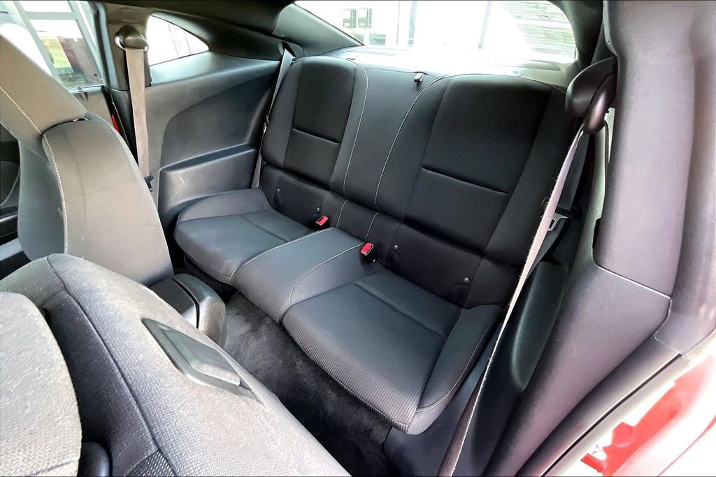 Used 2015 Chevrolet Camaro LT image 24