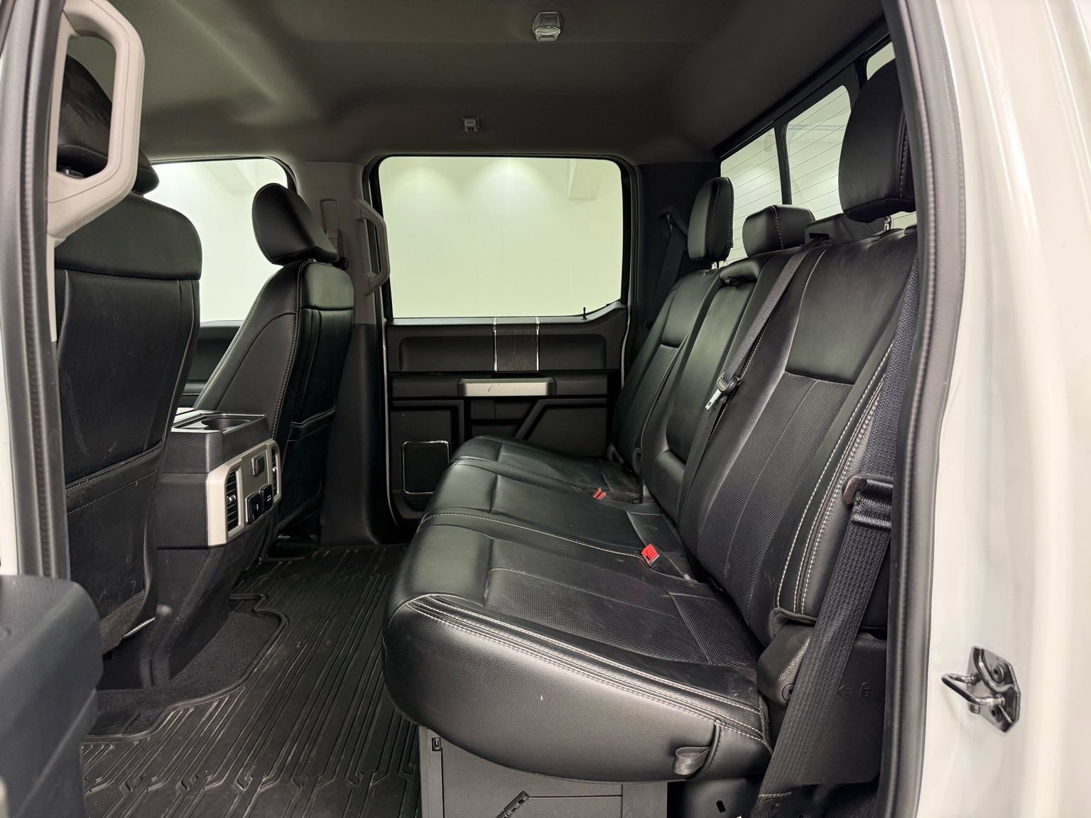 Used 2021 Ford F250 Lariat w/ Lariat Value Package image 30