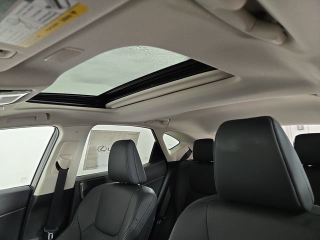 Used 2025 Lexus NX 350h AWD w/ Premium Package image 32
