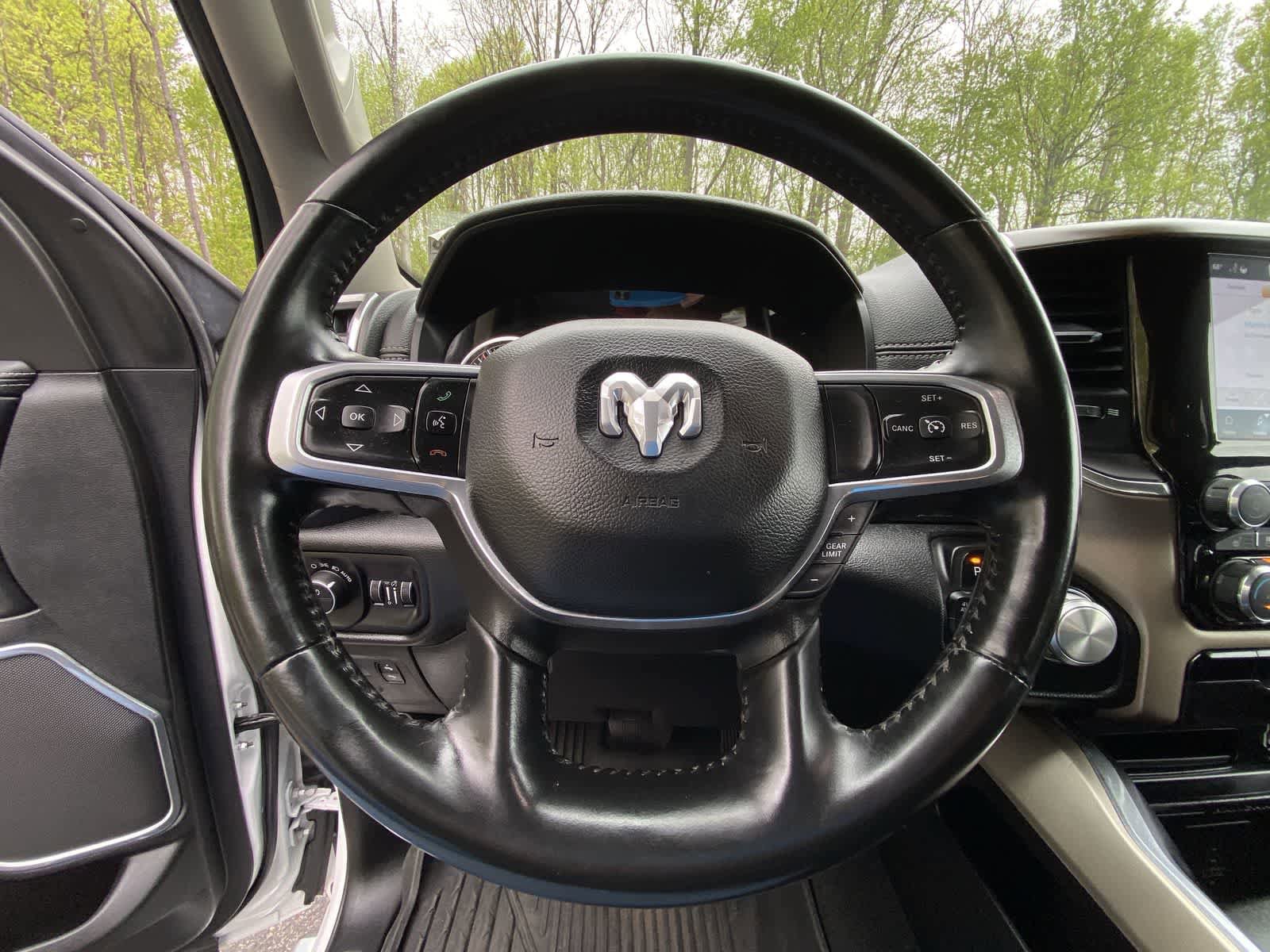 Used 2022 RAM 1500 Laramie AWD/4WD image 26
