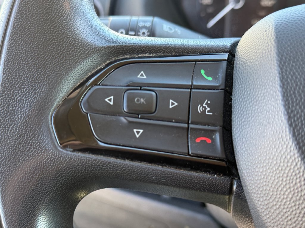 Used 2025 RAM ProMaster 2500 w/ Convenience Group FWD image 16