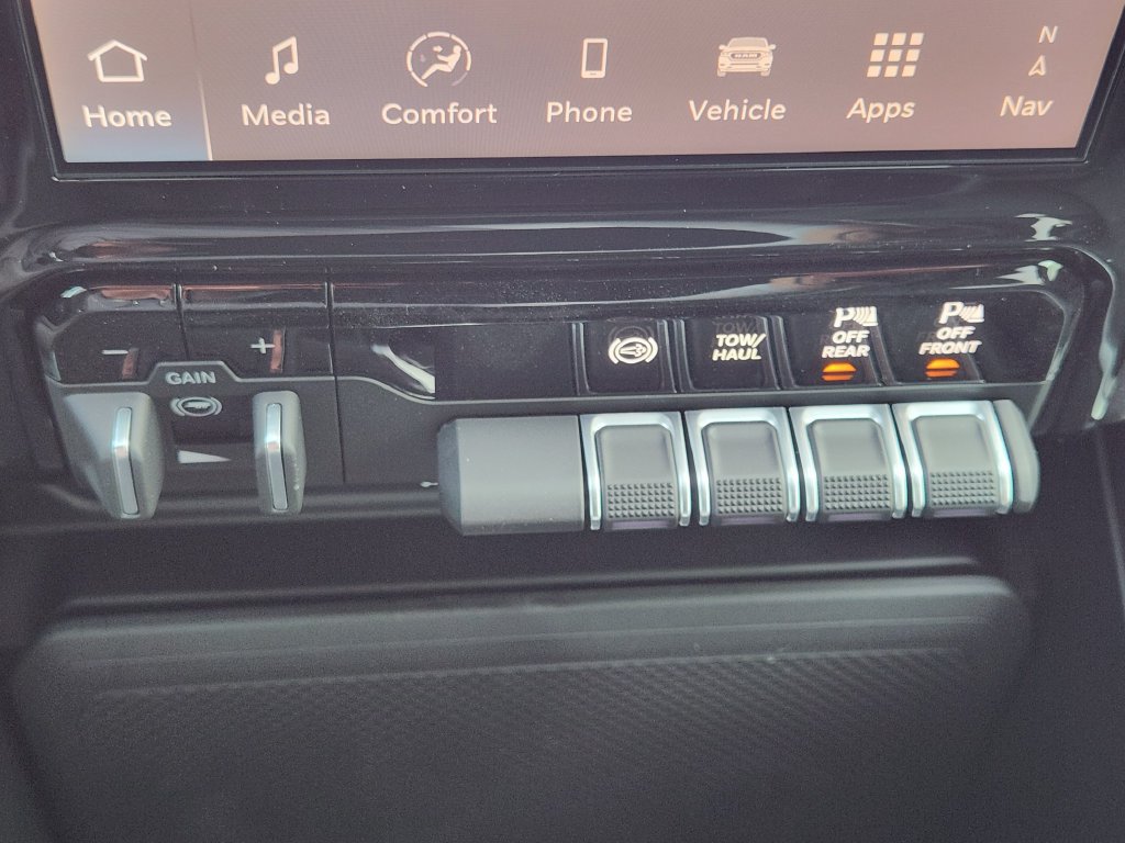 New 2026 RAM 3500 Lone Star AWD/4WD image 15