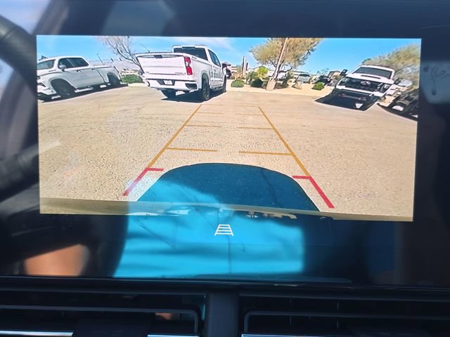 Used 2025 Chevrolet Trax RS w/ Sunroof Package image 14