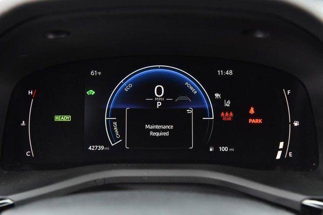 Used 2025 Toyota Camry LE image 12