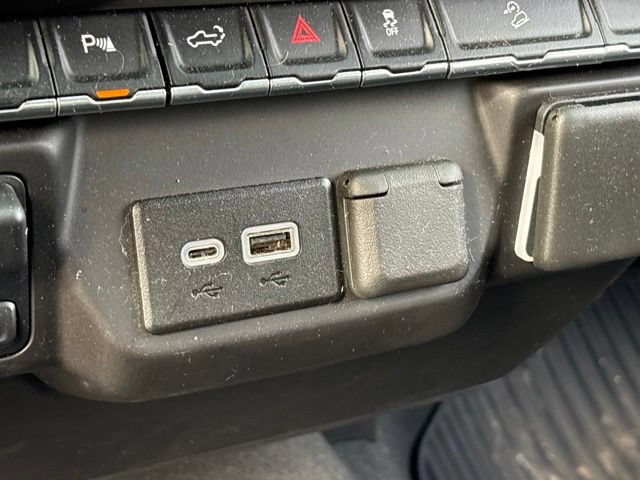 Used 2024 Chevrolet Silverado 2500 Custom w/ Custom Value Package AWD/4WD image 19