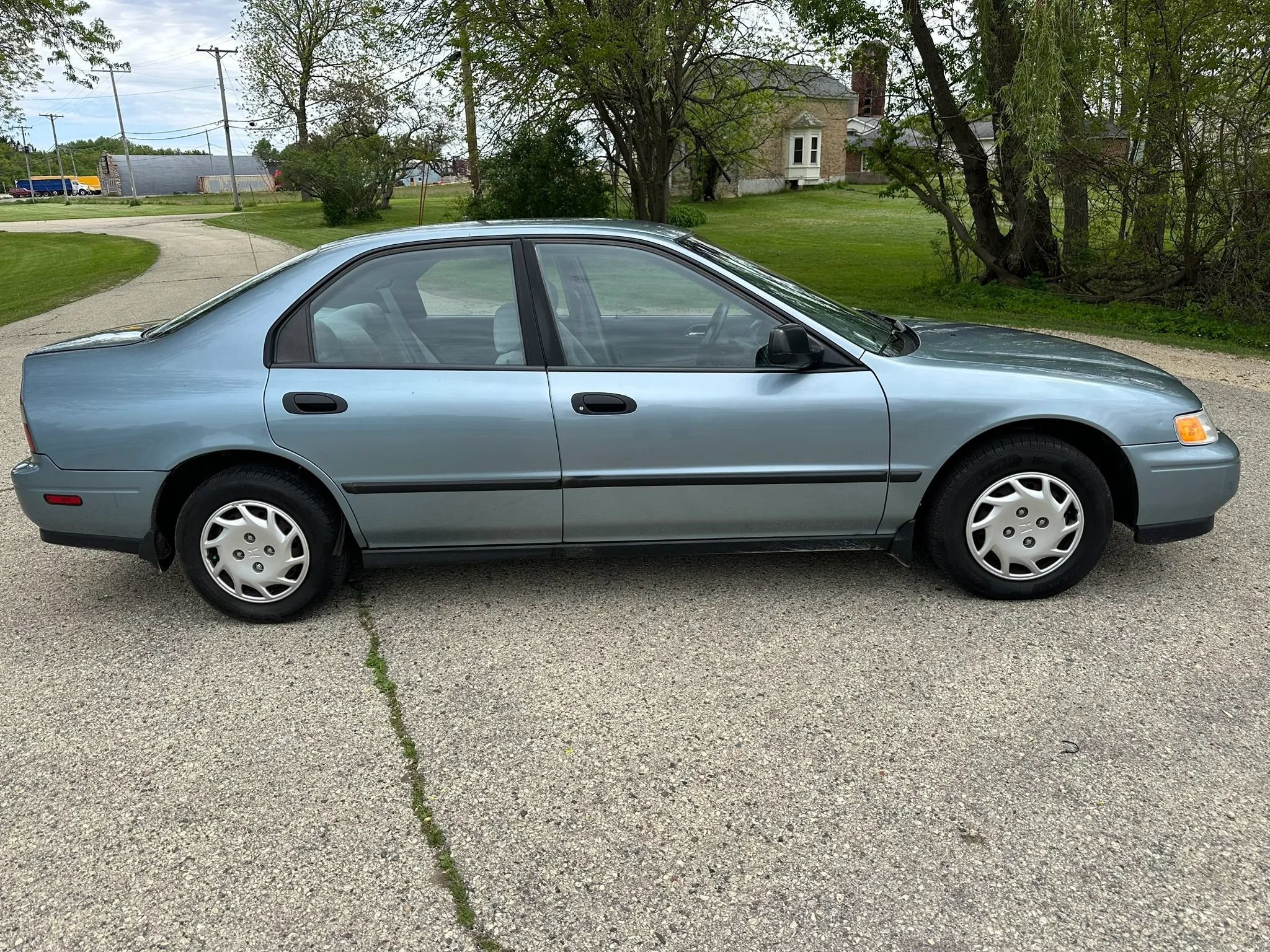 Used 1994 Honda Accord DX image 5