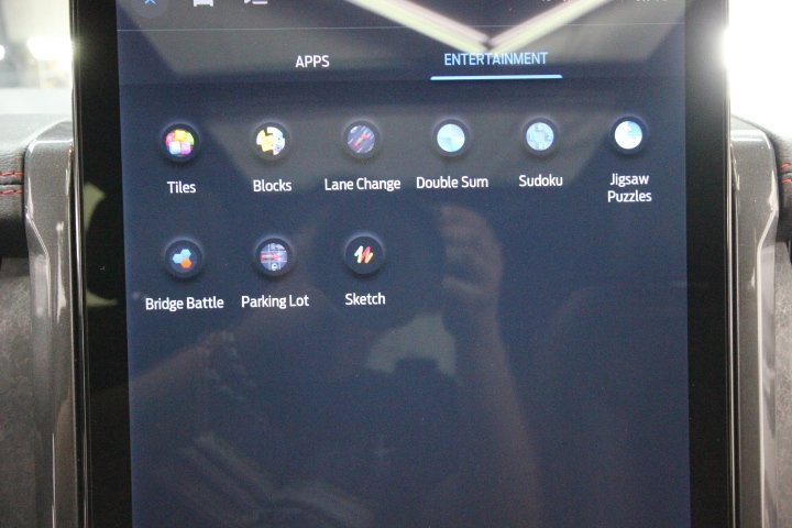 Used 2024 Ford Expedition Limited image 21