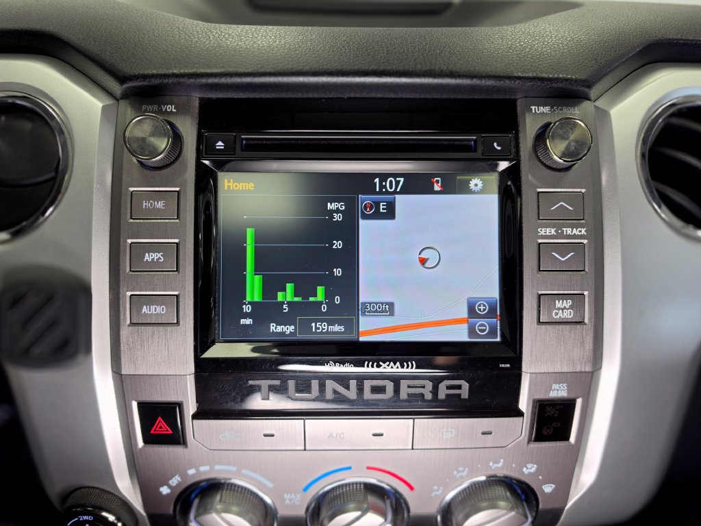 Used 2018 Toyota Tundra SR5 AWD/4WD image 14