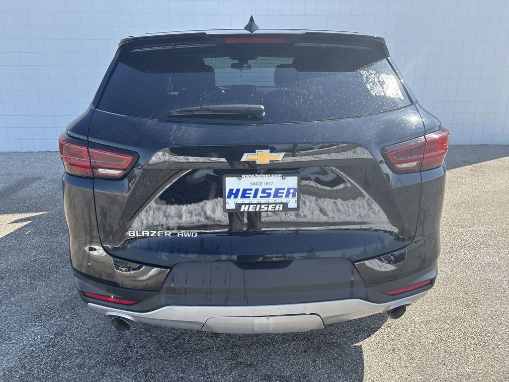 Certified 2025 Chevrolet Blazer LT image 12