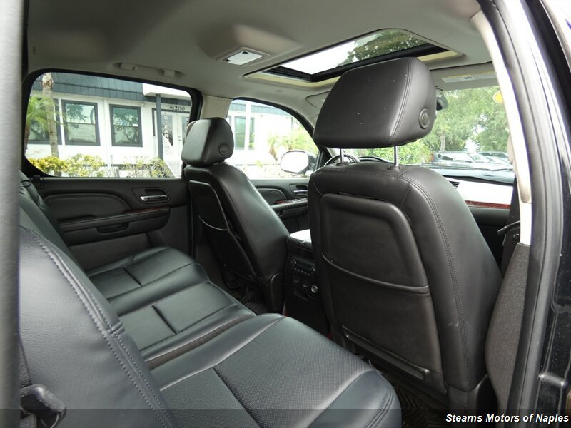 Used 2007 Cadillac Escalade EXT w/ Climate Package AWD/4WD image 52
