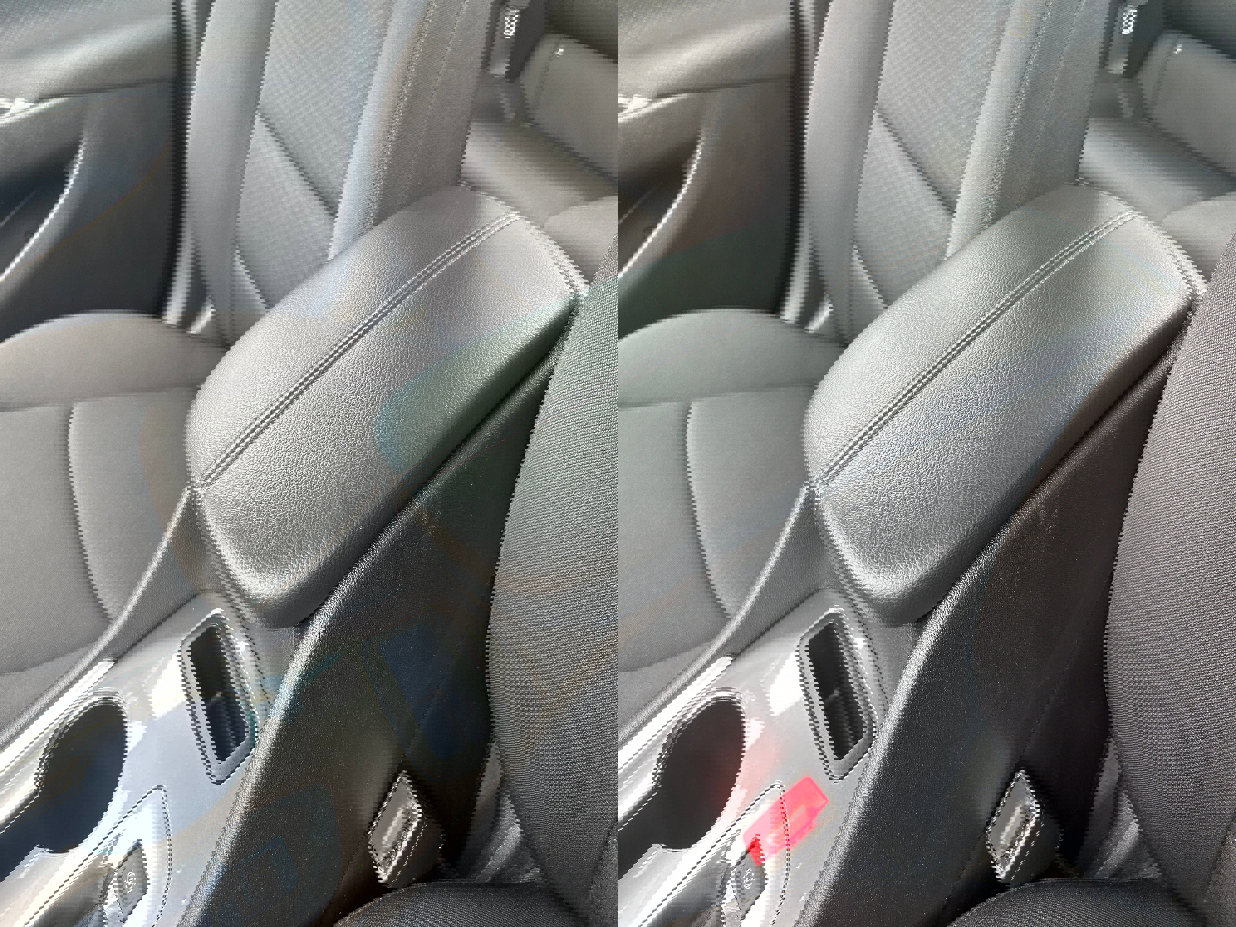 Used 2024 Chevrolet Malibu LT image 24