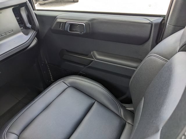 Certified 2025 Ford Bronco Badlands w/ Sasquatch Package AWD/4WD image 16