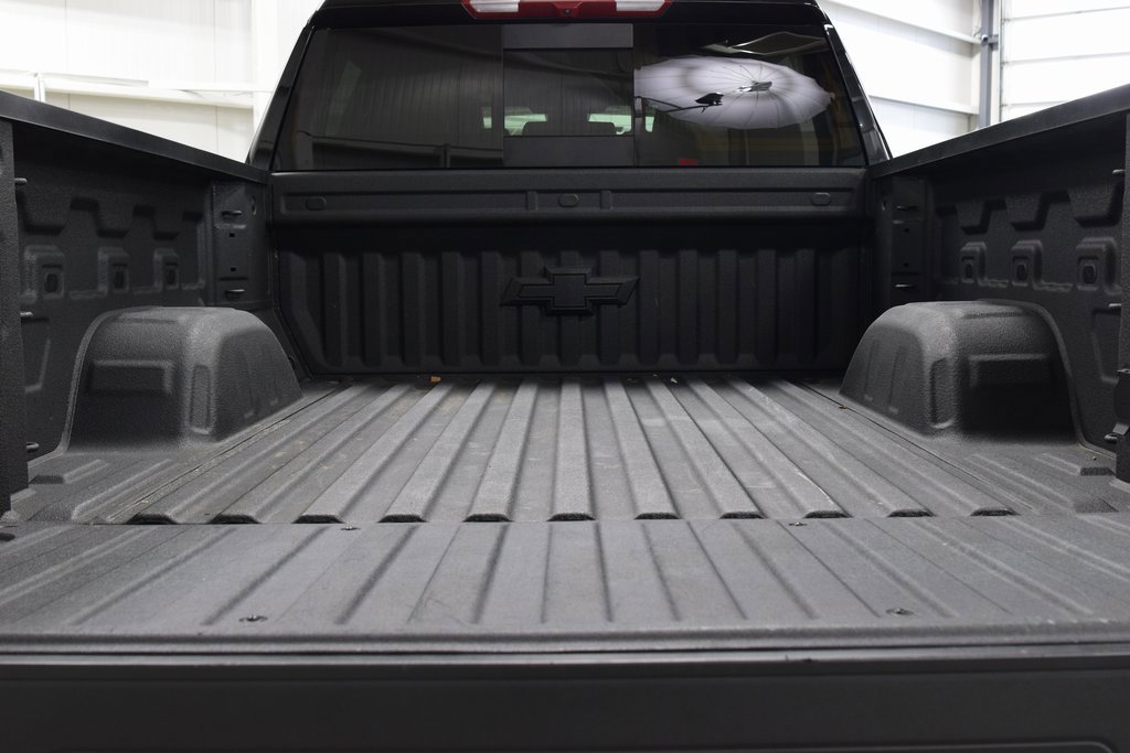 Used 2025 Chevrolet Silverado 1500 High Country w/ Midnight Edition image 22