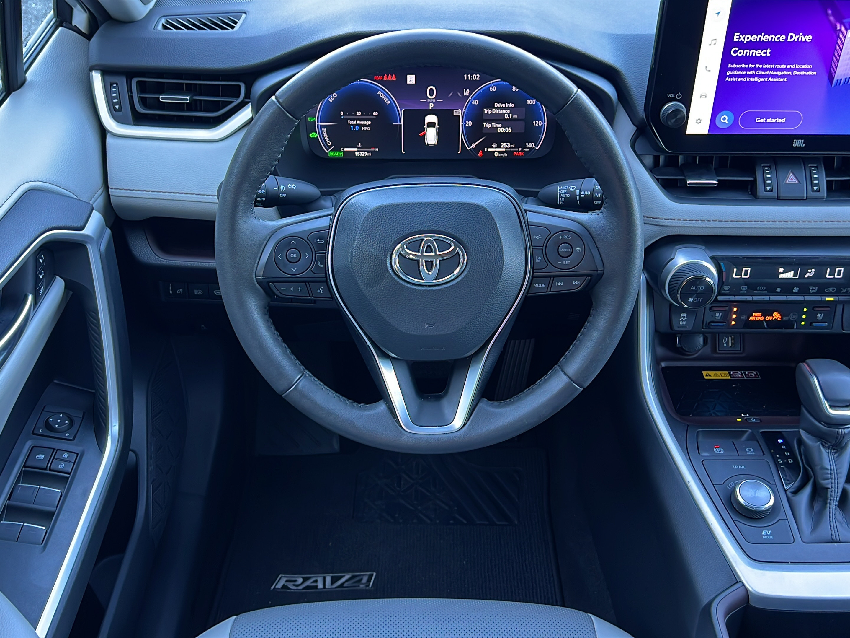 Used 2023 Toyota RAV4 Limited AWD/4WD image 12