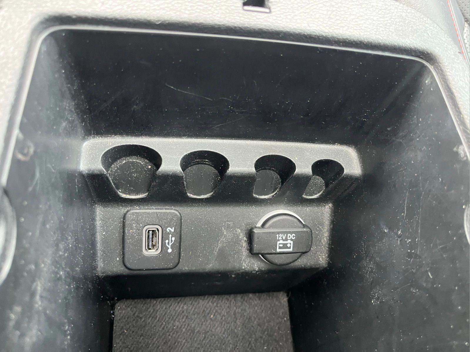 Used 2019 Jeep Cherokee Trailhawk image 23