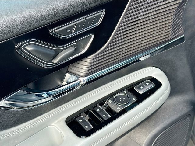 Used 2022 Lincoln Corsair AWD w/ Premium Package image 19