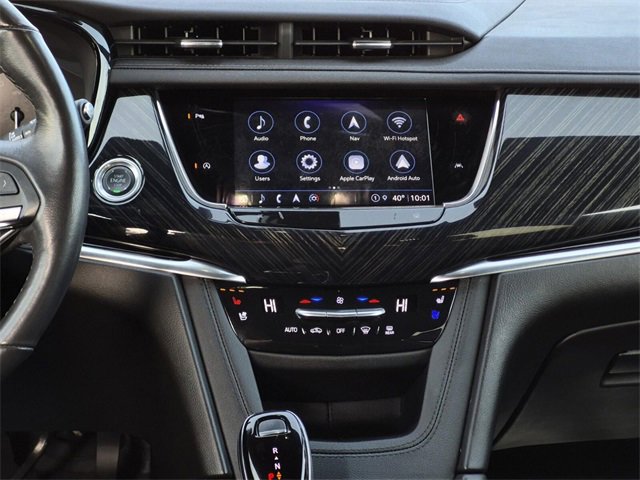 Used 2025 Cadillac XT6 Premium Luxury image 32