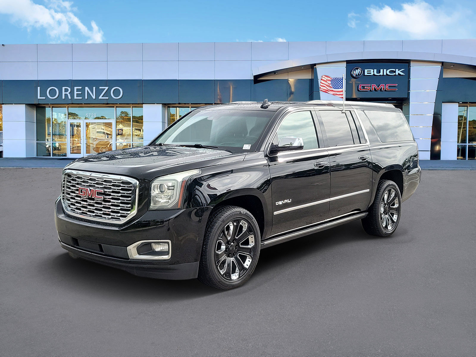 Used 2019 GMC Yukon XL Denali w/ Denali Ultimate Package RWD image 1