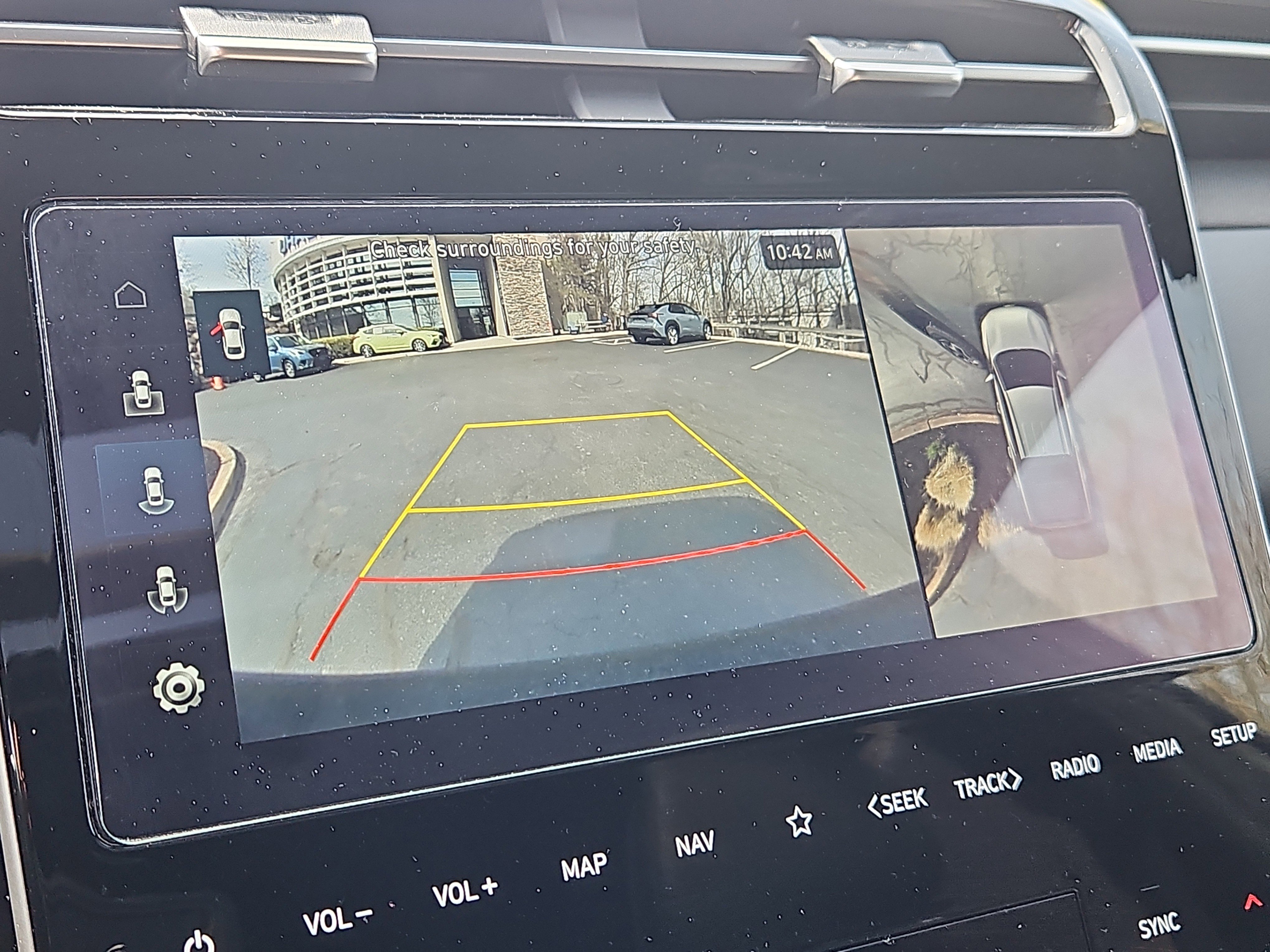 Used 2024 Hyundai Santa Cruz Limited image 9